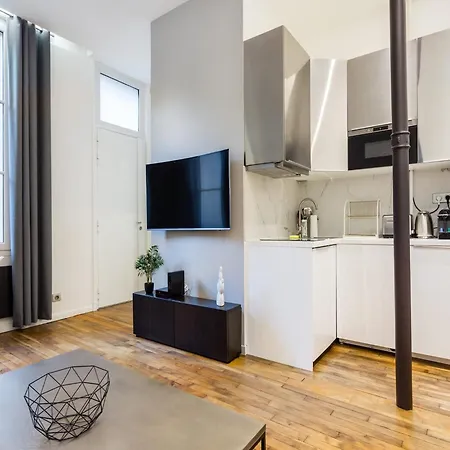 Cozy - 1br 4p - Trocadero Eiffel Tower Apartment *