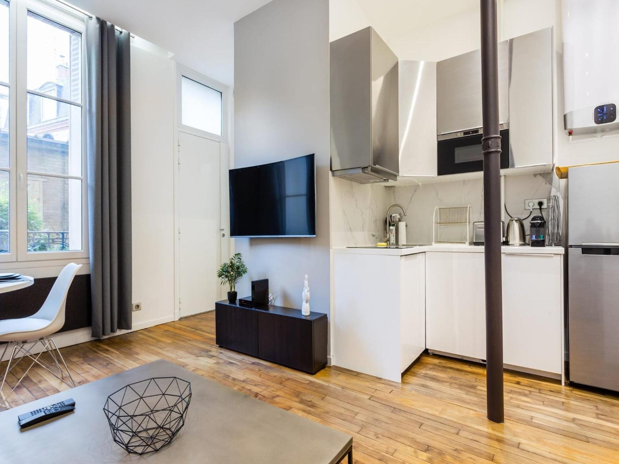 Cozy - 1br 4p - Trocadero Eiffel Tower Apartment *